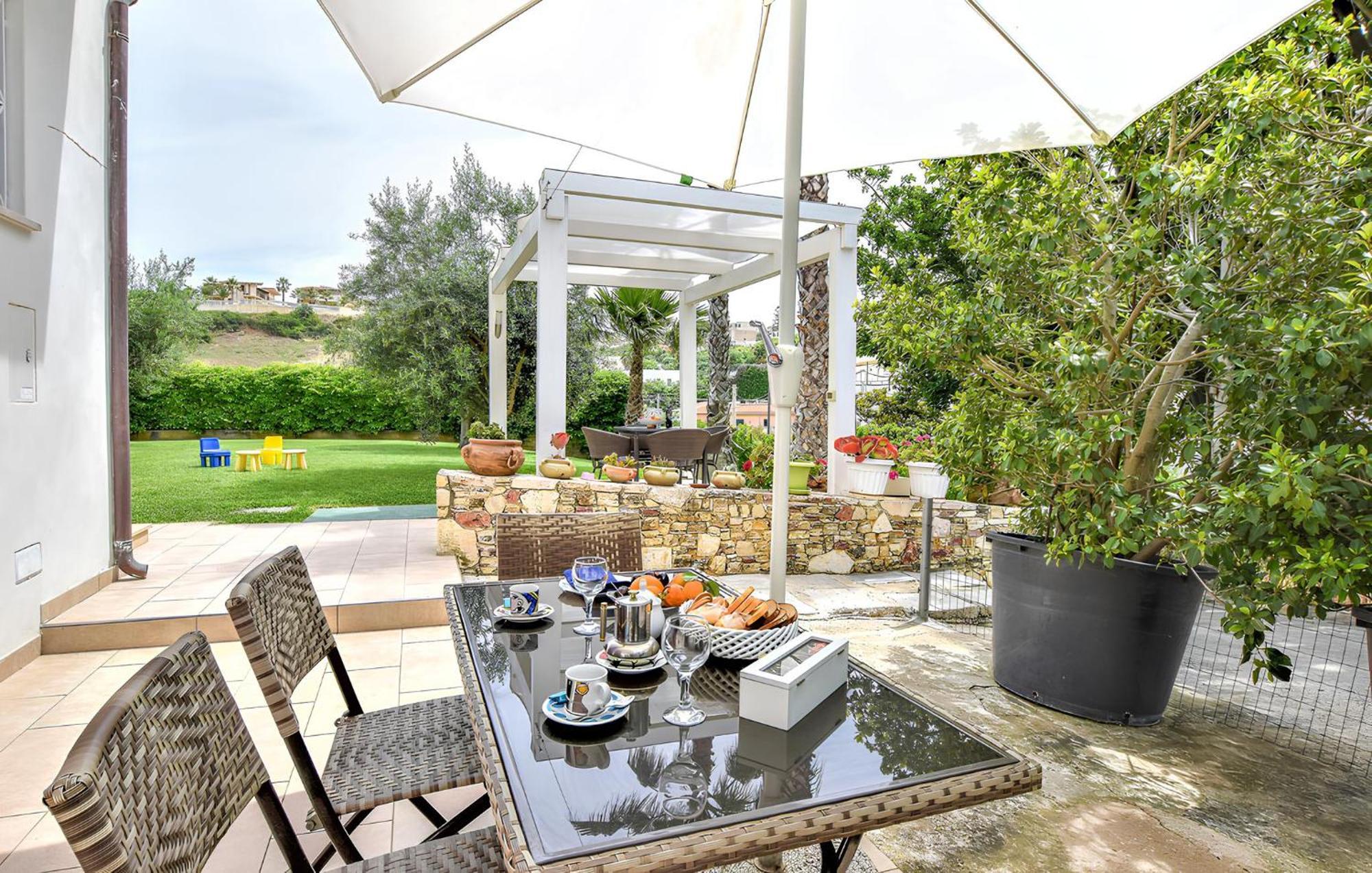 Villa Laila Балестрате Екстериор снимка