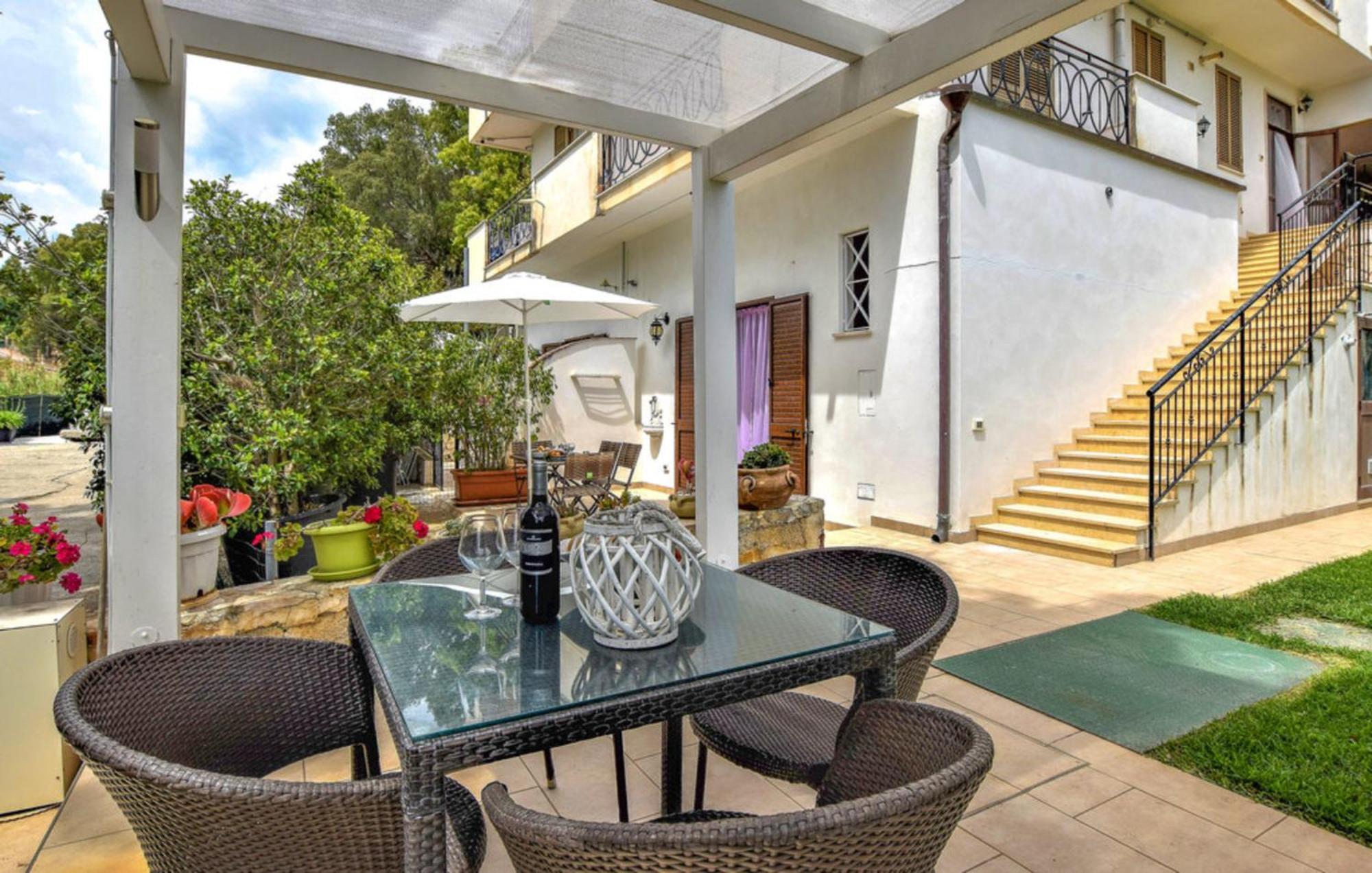 Villa Laila Балестрате Екстериор снимка